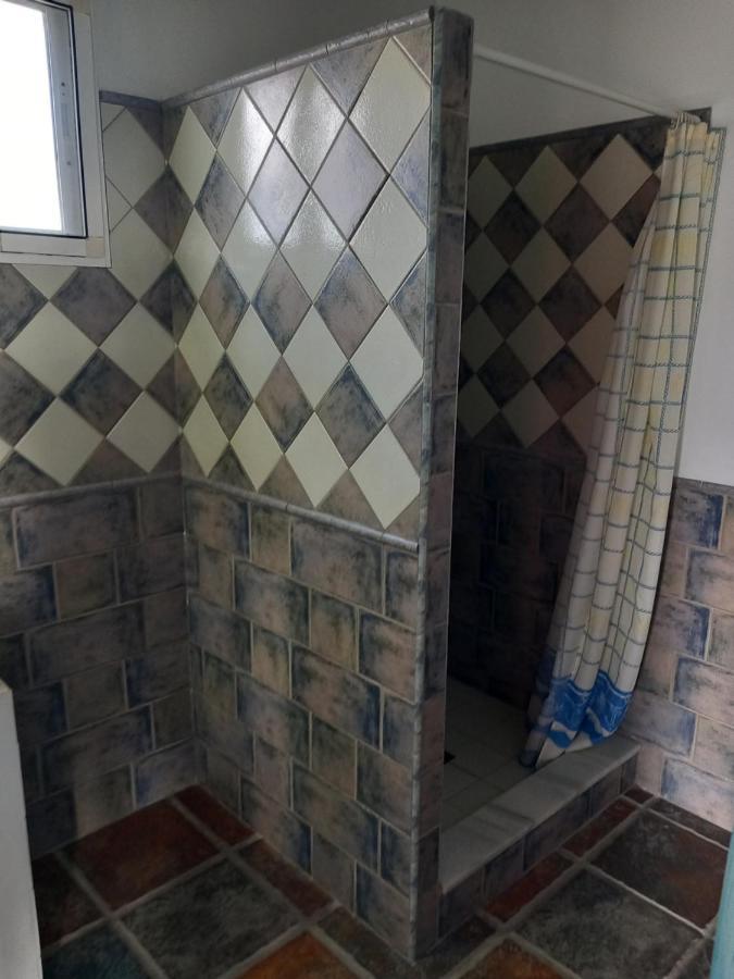 Apartamentos Cala Isabel Zahora Luaran gambar